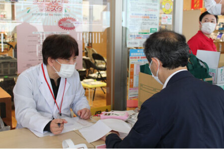 久保氏によるヘモグロビンの測定