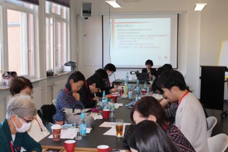 吉岡氏による「ドイツの薬事事情」の講義